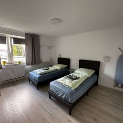 04c47566-7db7-4ae0-a17a-6062054df8a5