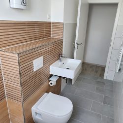 5dc09cba-2032-42d2-afe4-a07f038d45a4