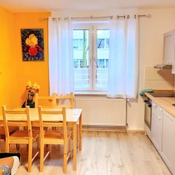 7a5a3a79-f55b-4924-98d3-fa3b8fce56ee