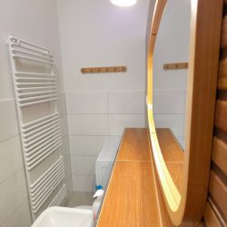 cdbfd8cb-c757-4e5f-bb8b-70a8d1b57999